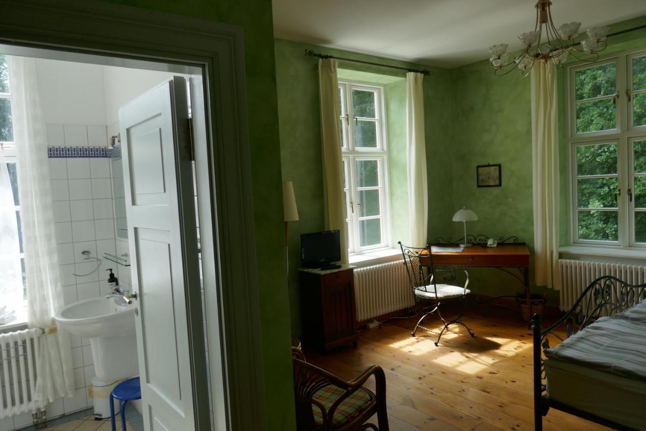 Landhaus Schloss Kölzow Kolzow Exterior foto