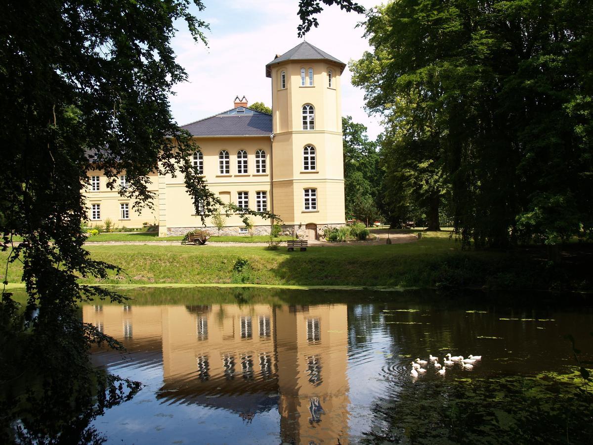 Landhaus Schloss Kölzow Kolzow Exterior foto